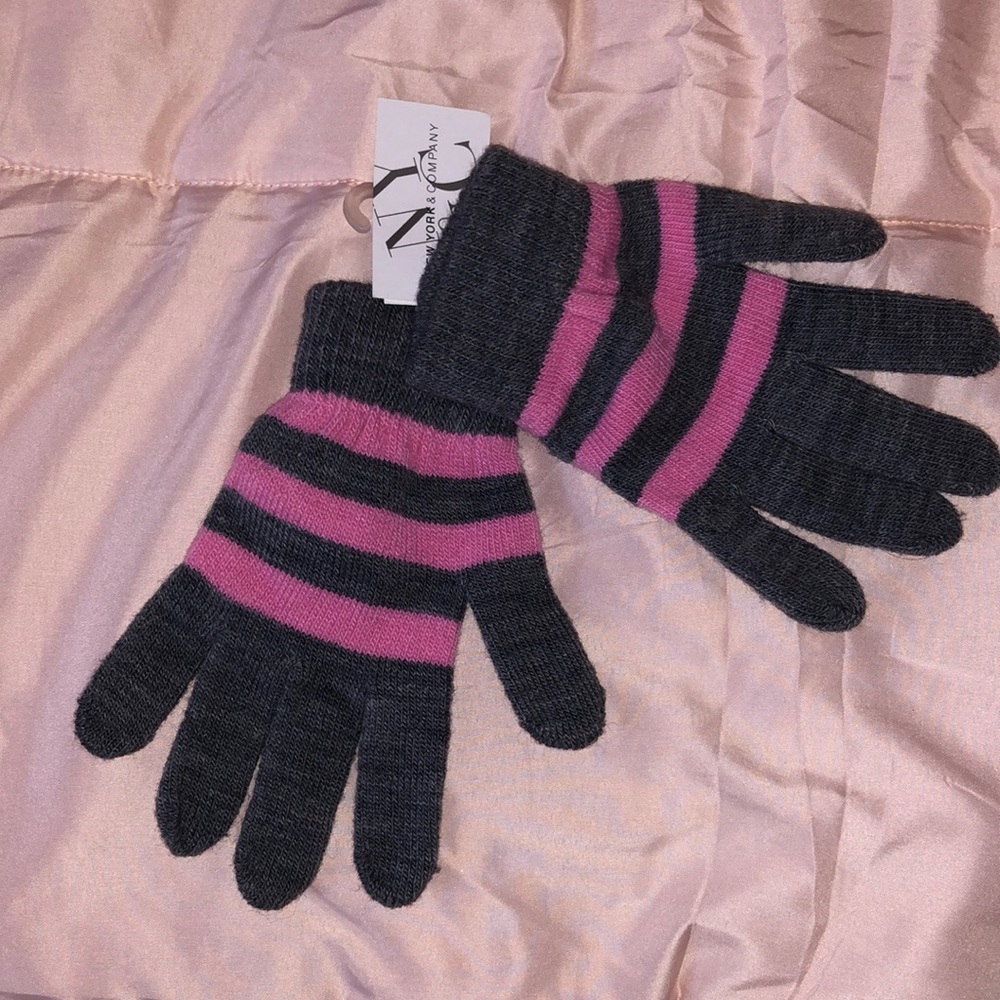NY&C Gloves NWT